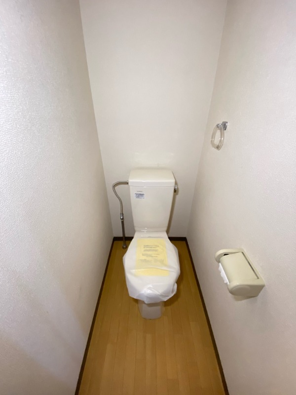 トイレ　※他部屋参考写真