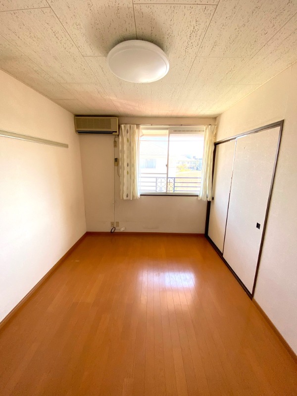 居室・リビング　※他部屋参考写真