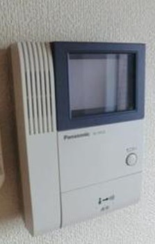 セキュリティ　モニター付きインターホン