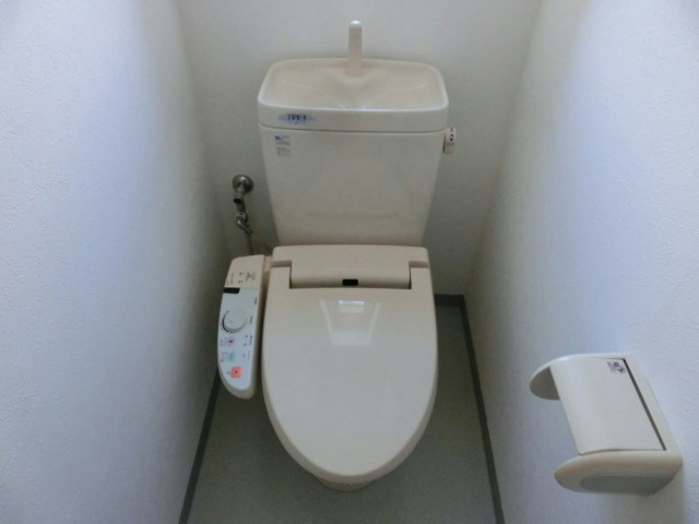 トイレ　ウォッシュレット付♪