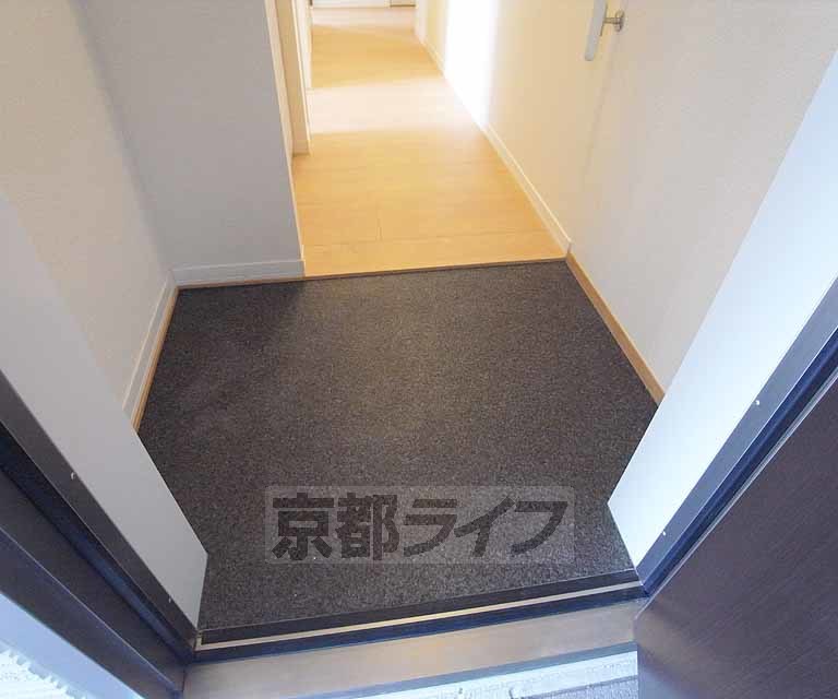 玄関　広い玄関です。