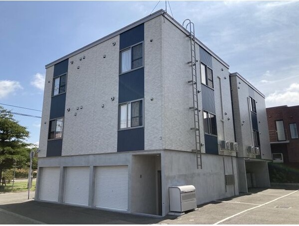 建物外観　物件名【アプリーラ青葉町A棟】とお伝えください！