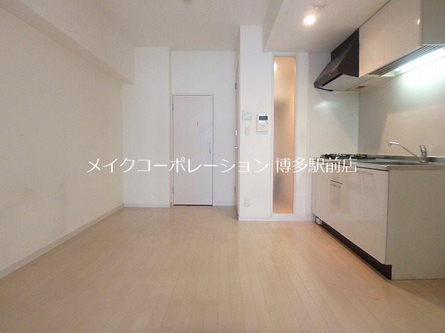 居室・リビング　※入居中の為別部屋写真使用現状優先