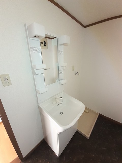 洗面設備　忙しい朝には欠かせない洗面所です