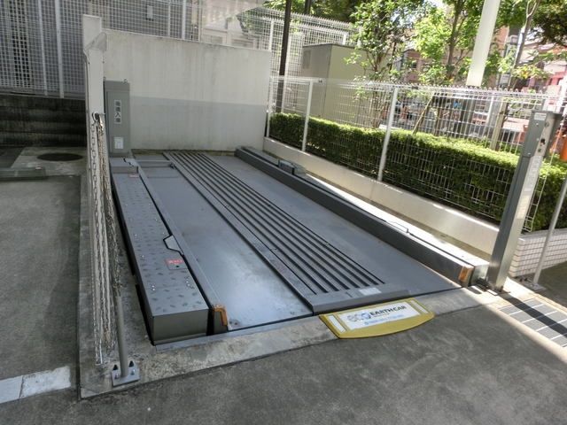 駐車場　NULL