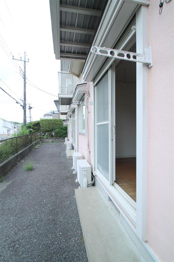 バルコニー　テラス