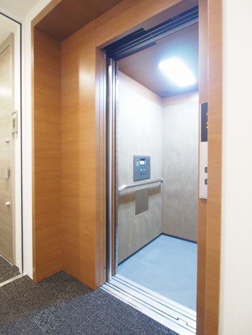 その他　【共用部】エレベーター付き