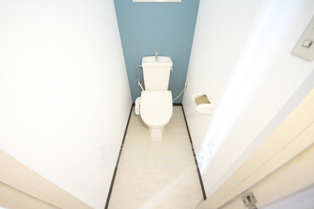 リアライズ八木のトイレ写真