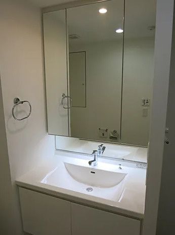 洗面設備　※別部屋の参考写真です。