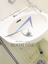 洗面設備　洗面台です。