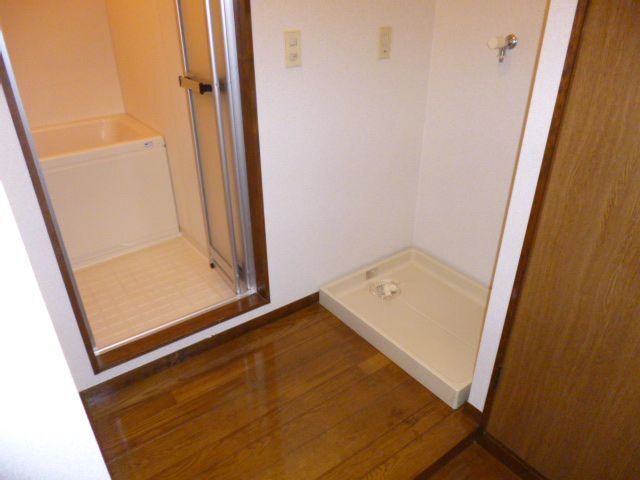その他設備　室内洗濯置き場