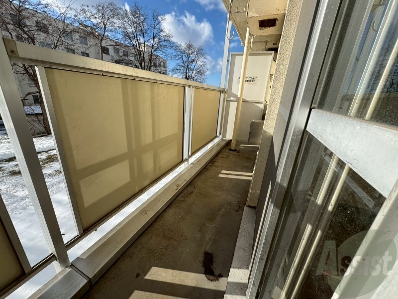 バルコニー　バルコニーが付いていますので一息ついてみてはいかがですか。