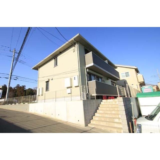 建物外観　研究学園駅まで歩いて１３分