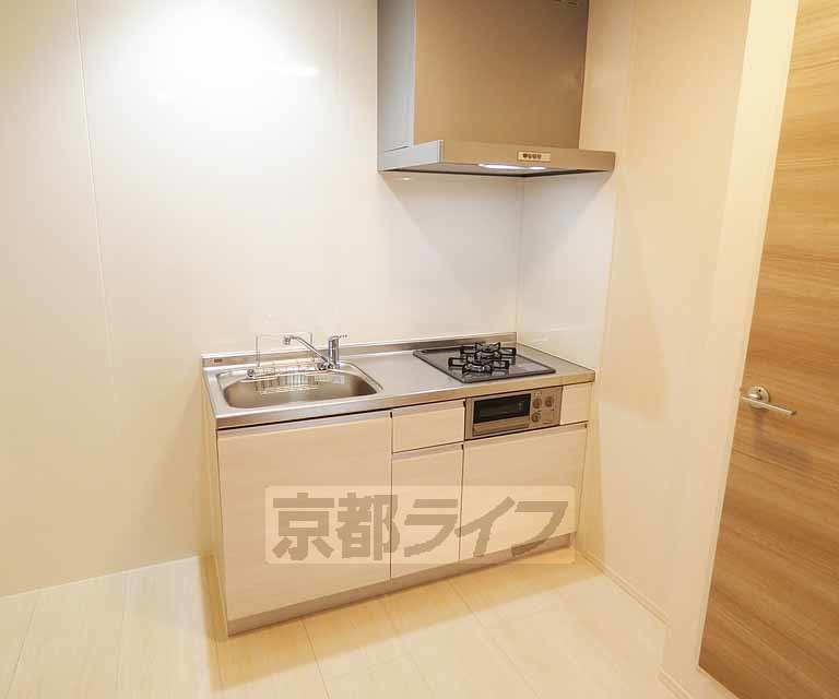 キッチン　２口コンロのシステムキッチンになります。