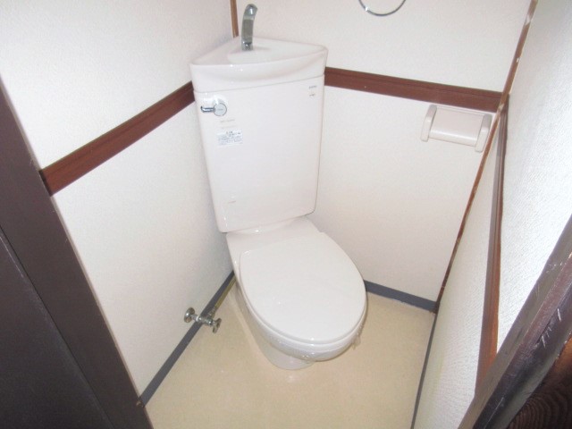 松栄荘-1のトイレ写真
