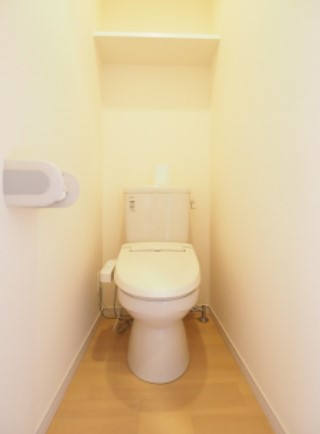 トイレ　温水洗浄便座付き★