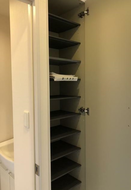 ロビー　シューズボックス