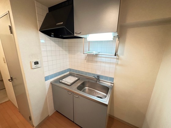 キッチン　※別部屋の写真です