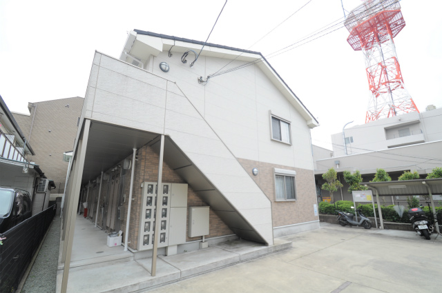 神奈川県横浜市青葉区美しが丘４（アパート）の賃貸物件の外観