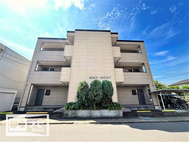 【QUA WADAの建物外観】