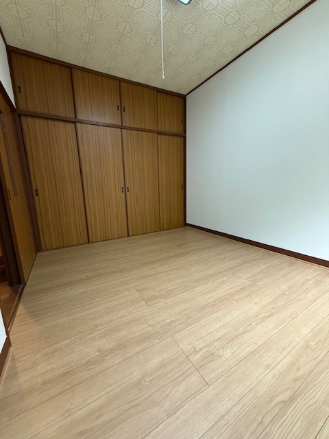 神戸市須磨区東須磨貸戸建の内装写真