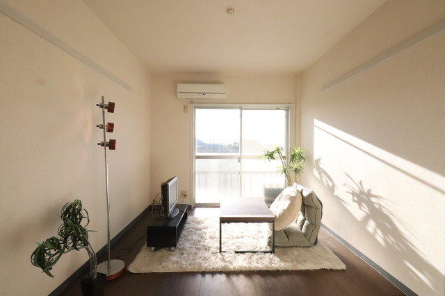 居室・リビング　※家具はモデルルーム用です