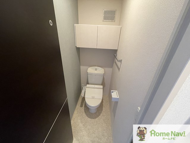 トイレ　ウォシュレット付き