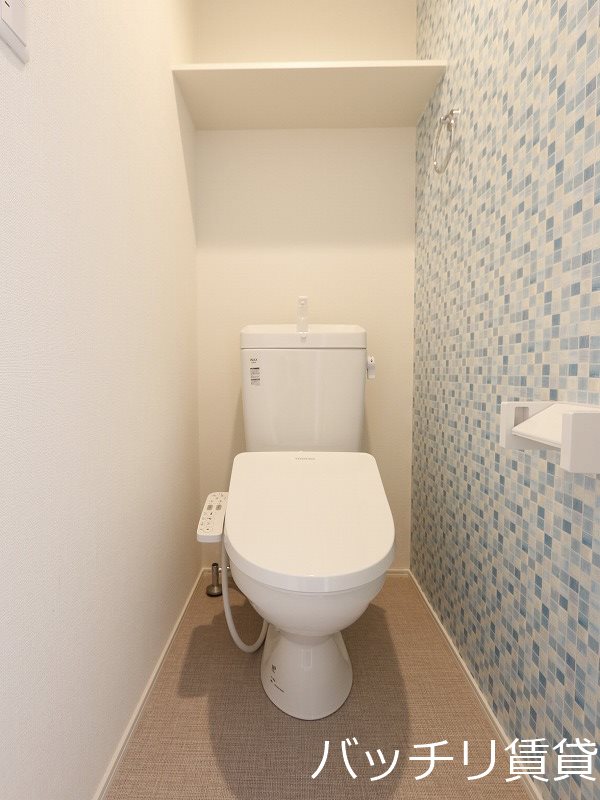 トイレ　同型イメージの為、現状を優先致します。