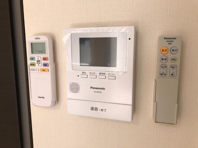 セキュリティ　カメラ付インターホン