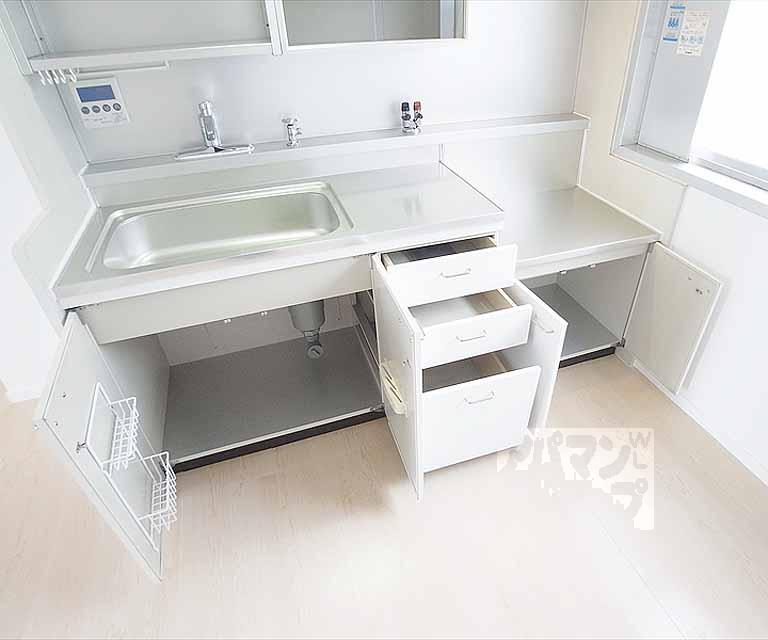 収納　１－２０１号室写真使用