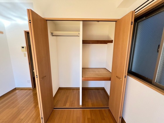 収納　※別部屋の写真です