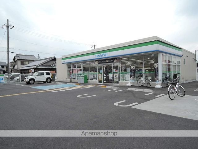 コンビニ　ファミリーマート貝塚半田店（コンビニ）まで1085m