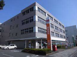郵便局　清水郵便局（郵便局）まで447m