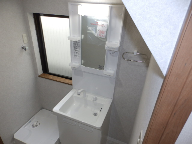 洗面設備　綺麗にしています