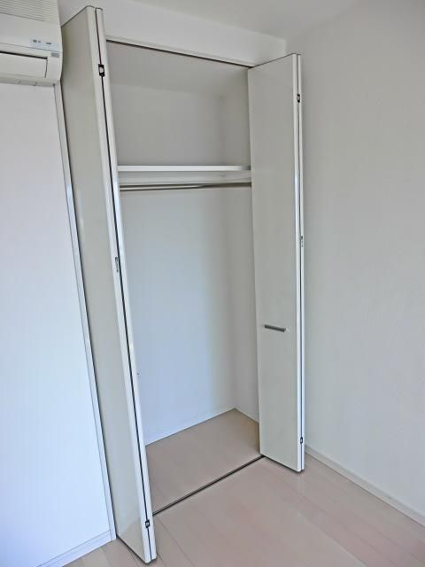 収納　Array