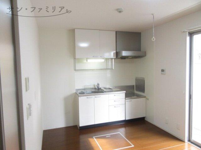 キッチン　同一物件別部屋写真