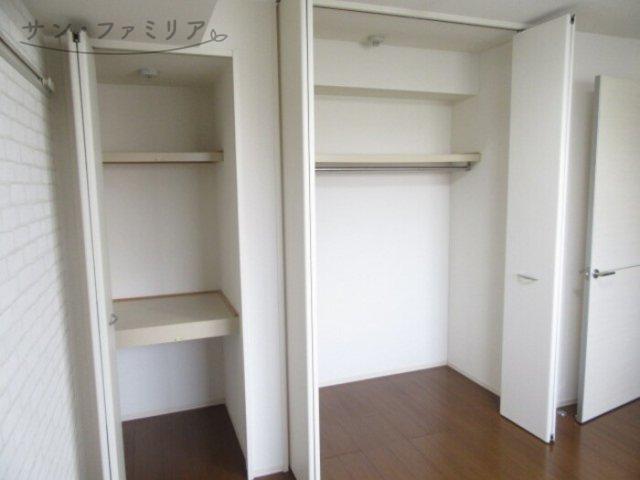 収納　同一物件別部屋写真