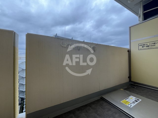 バルコニー　アリビオ江坂南金田　バルコニー