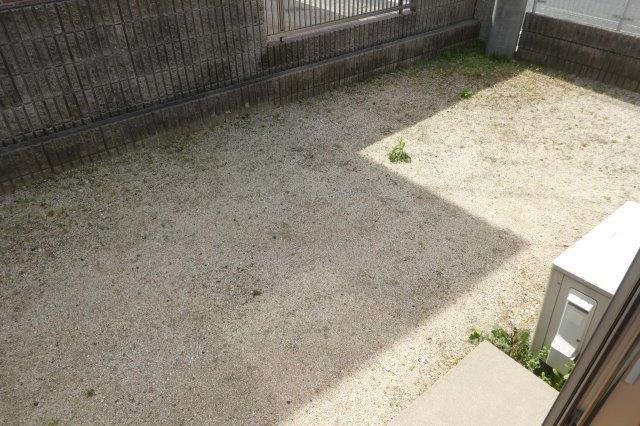 庭　専用庭