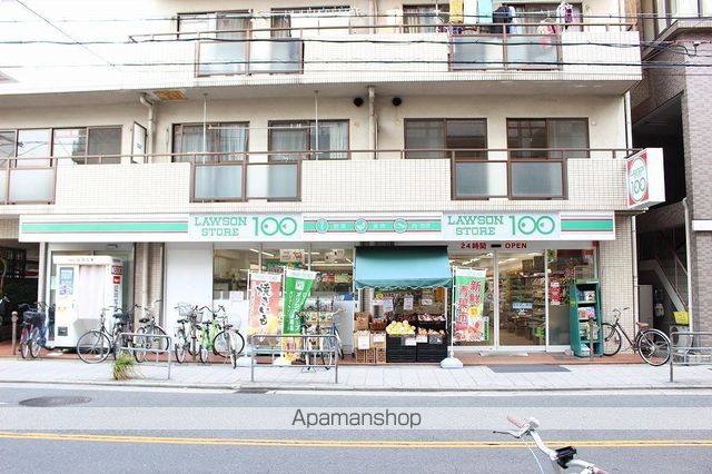 コンビニ　ローソンストア１００（コンビニ）まで187m