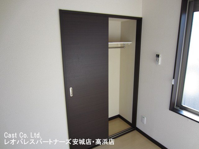 収納　同じタイプのお部屋の写真です。