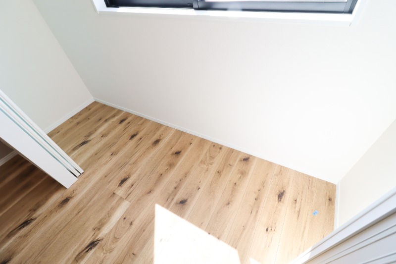 バルコニー　図面と現状に相違がある場合には現状を優先