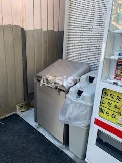 ＪＲ山手線 代々木駅 徒歩2分 2階建 築7年の外観写真