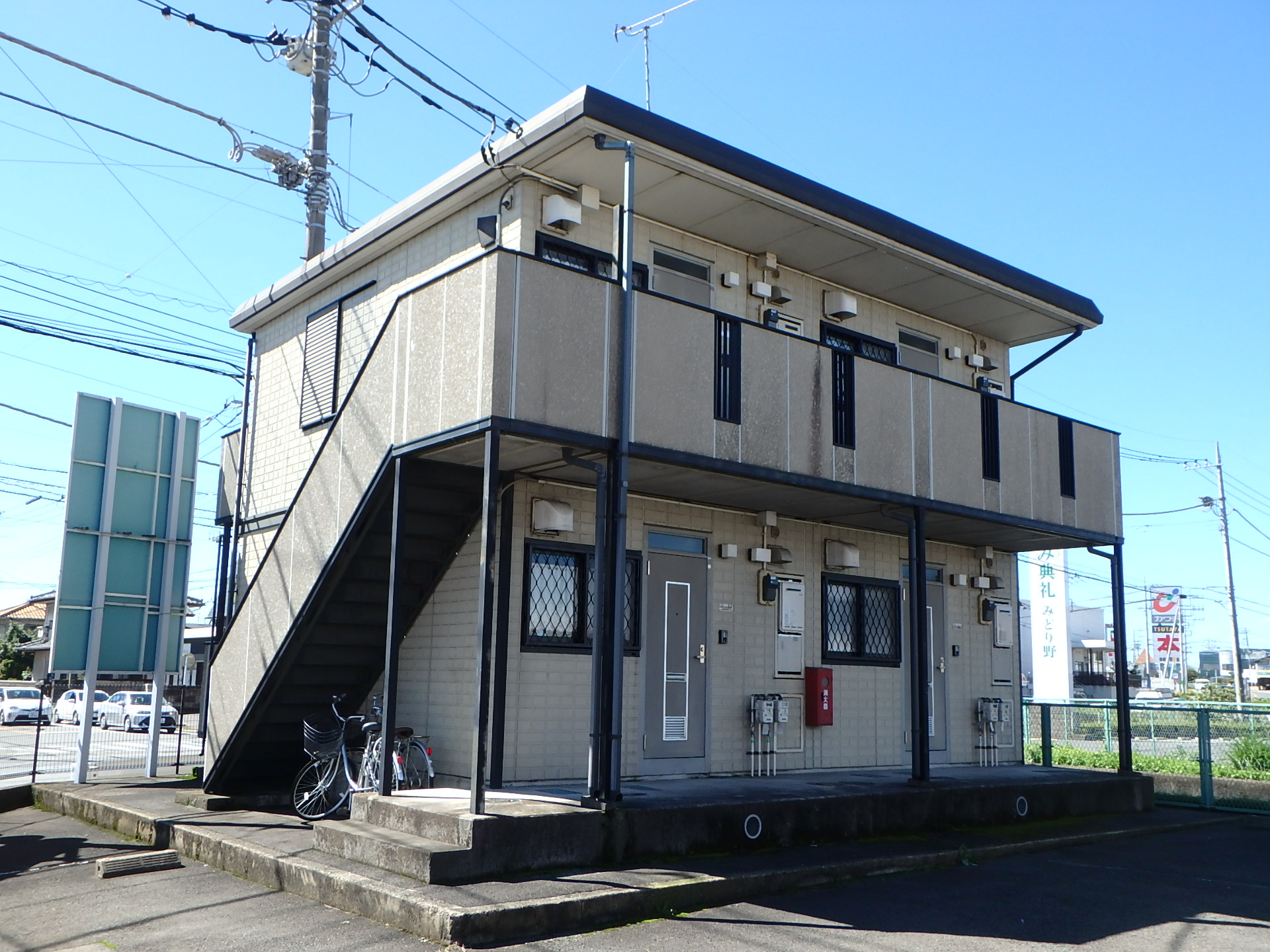 宇都宮市みどり野町のアパートの建物外観