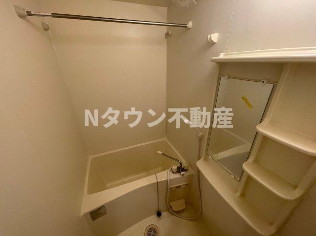 【プレサンス泉アーバンゲートのバス・シャワールーム】