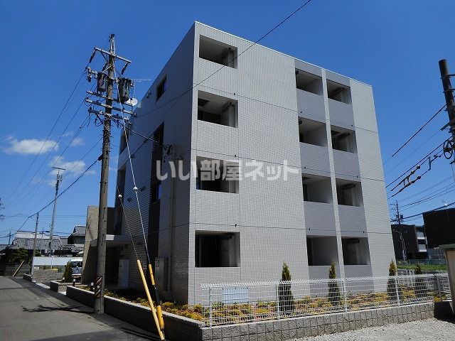 【オークフォレスト明和VIIの建物外観】