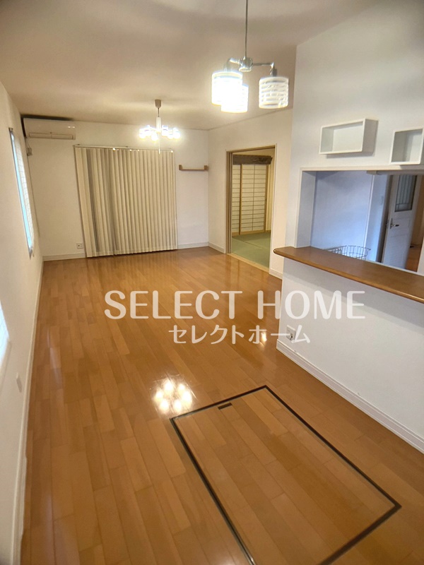 居室・リビング　ゆったりとした居間です