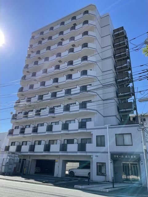 横須賀市根岸町のマンションの建物外観