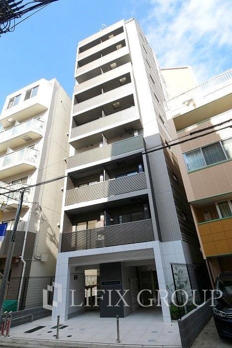 新宿区西早稲田のマンションの建物外観