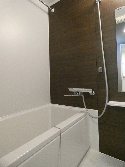 バス・シャワールーム　バス※別部屋参考写真